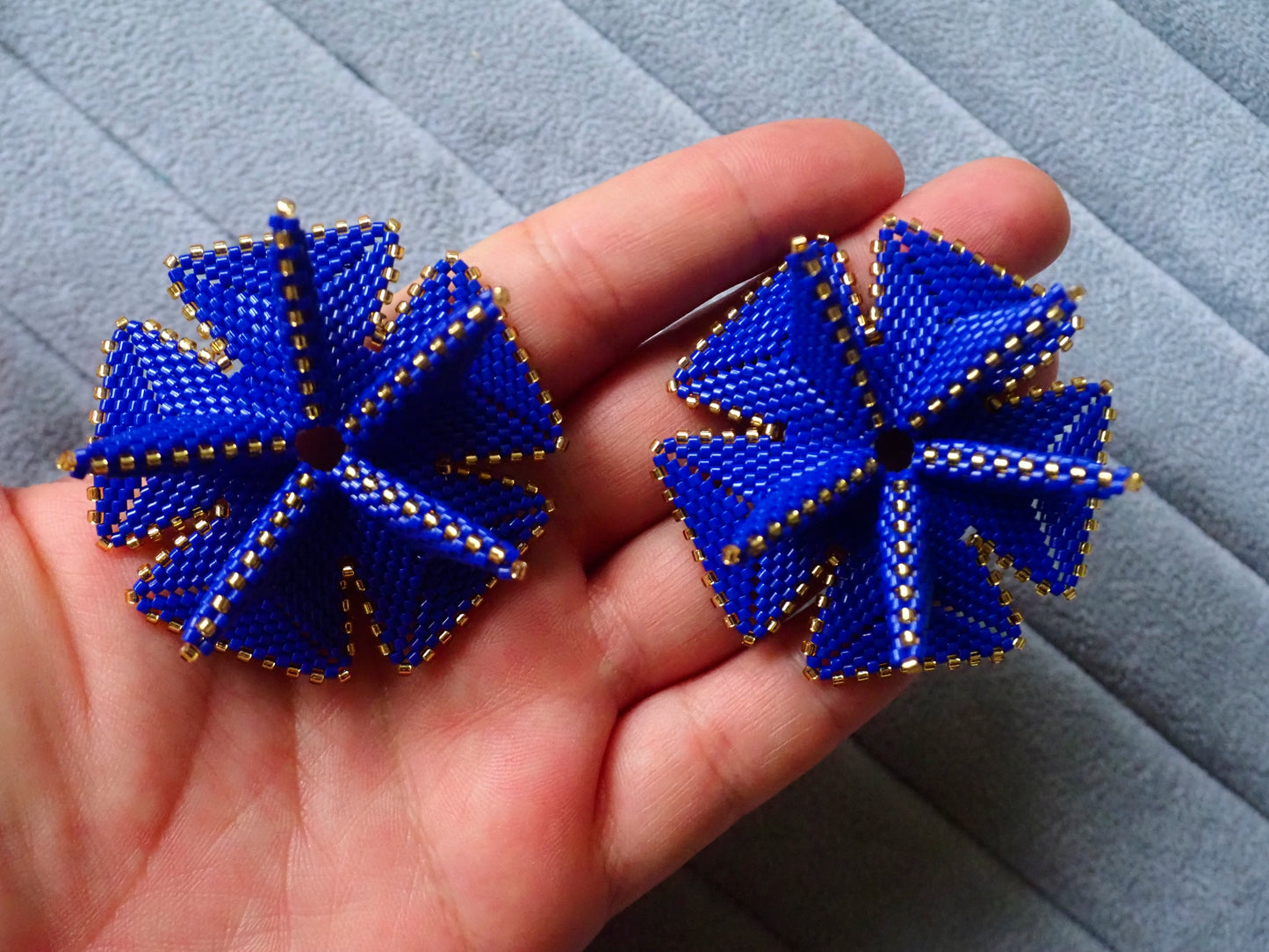 Pendientes Omar Rayo I